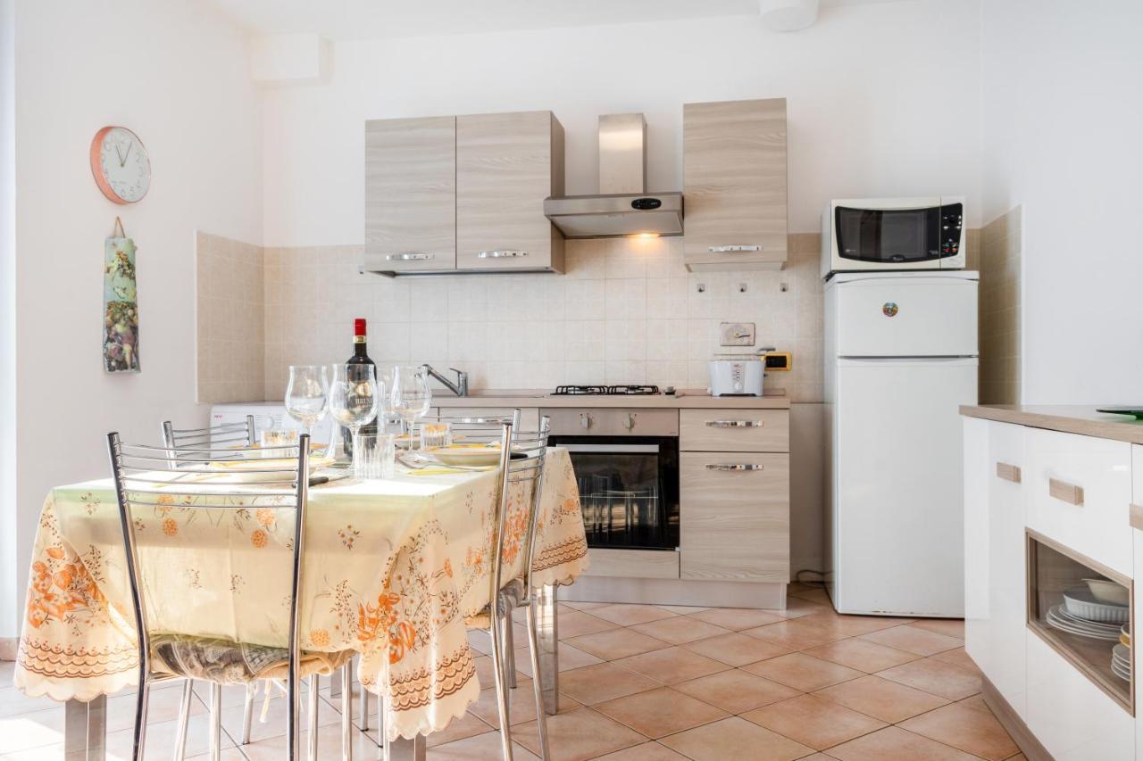 Casa Del Giardino Bright Apartment Bastia Umbra Exterior foto